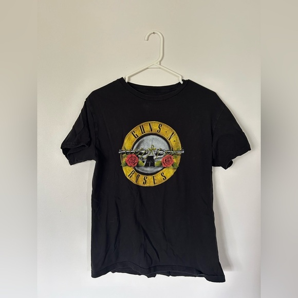 Black Guns N' Roses Graphic T-Shirt Size Small Black - Picture 1 of 6